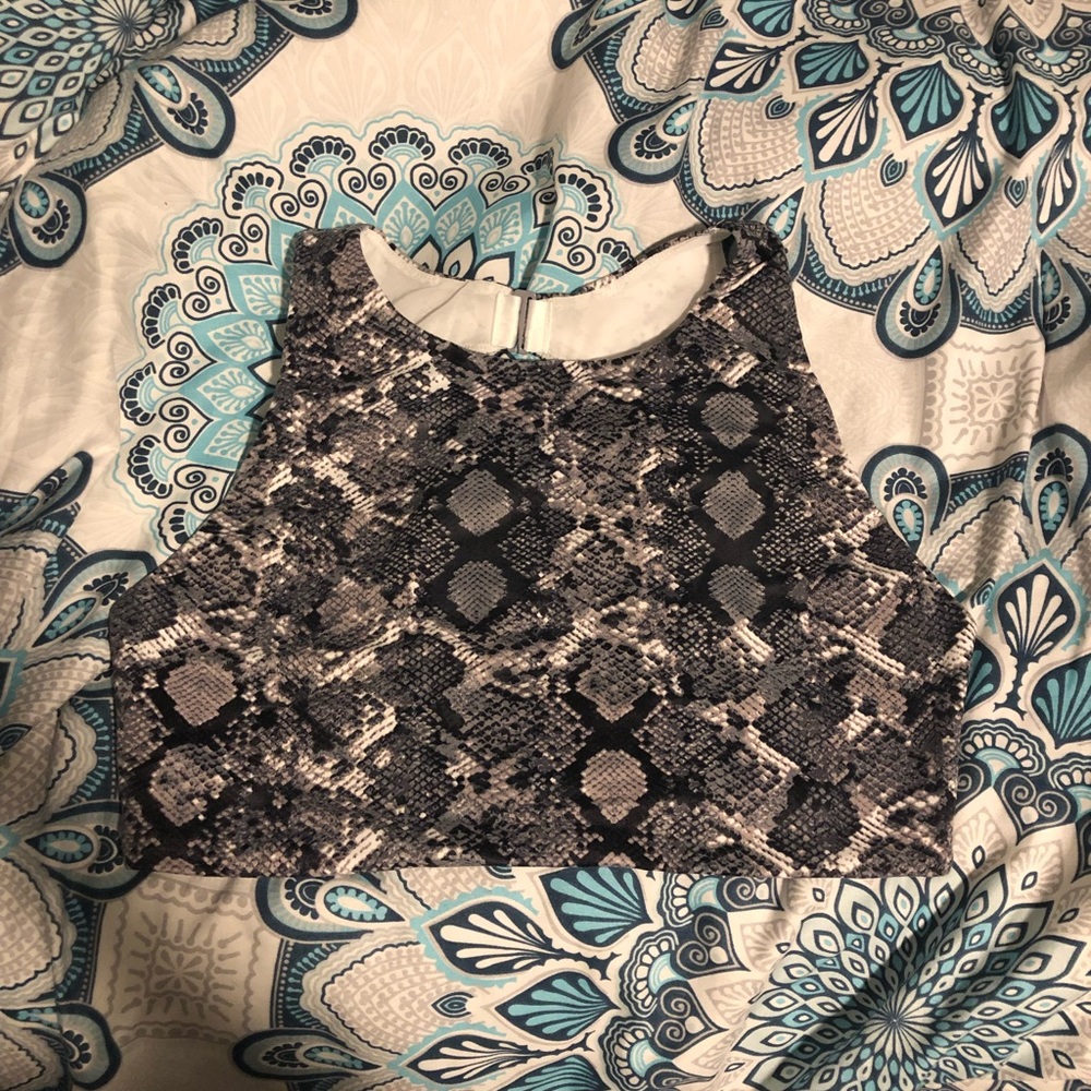 VS Sports Bra snake reptile print grey